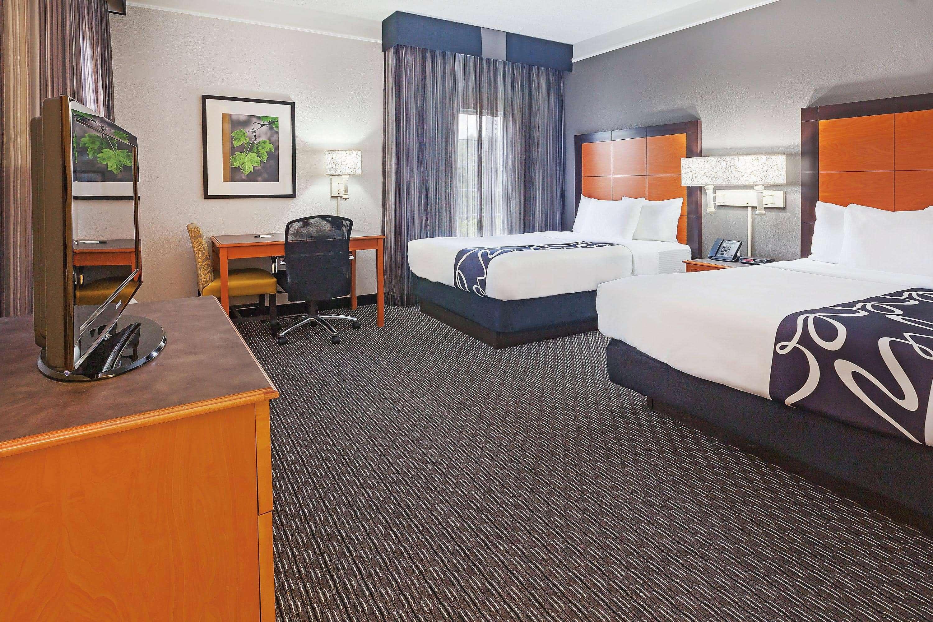La Quinta By Wyndham Dallas - Addison Galleria Екстериор снимка