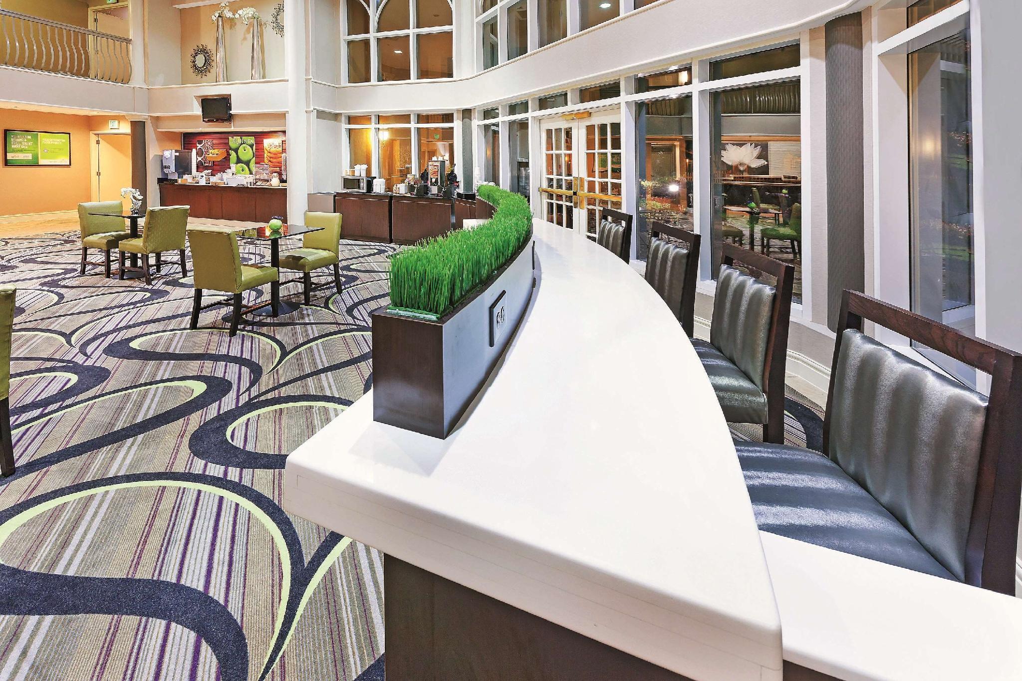 La Quinta By Wyndham Dallas - Addison Galleria Екстериор снимка