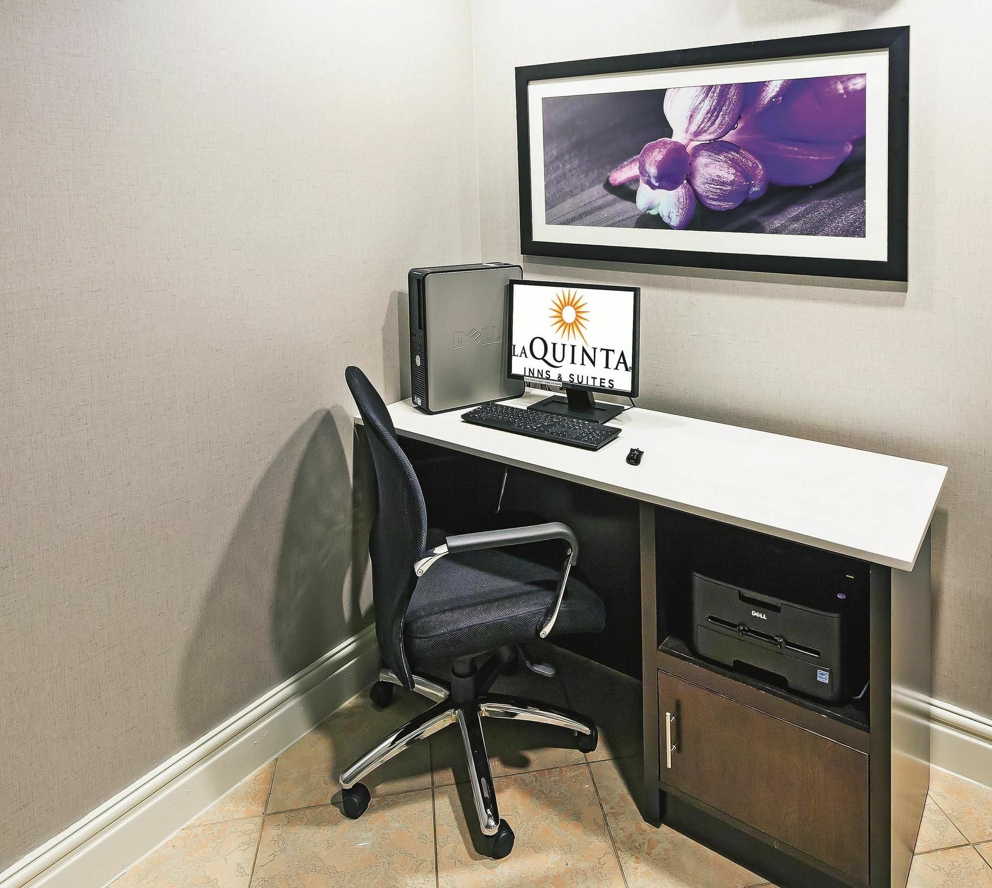 La Quinta By Wyndham Dallas - Addison Galleria Екстериор снимка